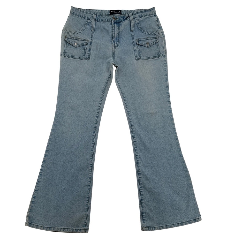 Wild Secret Women 31x30 Light Wash Cargo Flare Jeans Mid Rise Stretch Denim Y2K